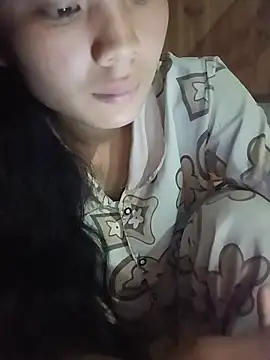Snapshot of Hilary-123 chatting on July 23, 11:13 pm Hilary-123 online show from July 23, 11:13 pm