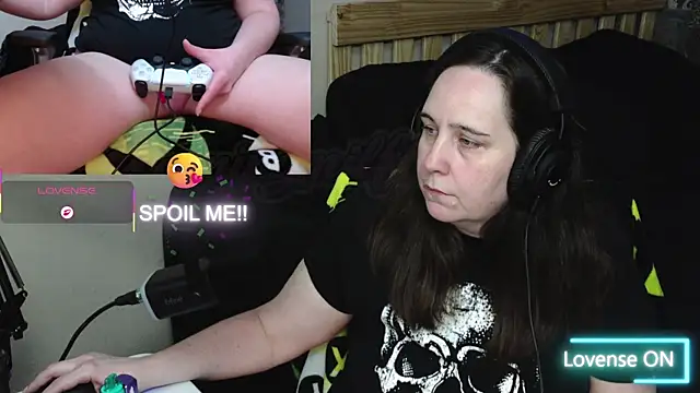 msgamergirl69 online show from April 12, 5:45 am