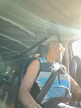 ValuedConcept687 online show from December 19, 7:32 pm