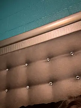 Snapshot of kenziebby0202 chatting on December 1, 9:14 am kenziebby0202 online show from December 1, 9:14 am