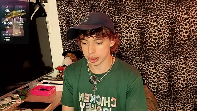 Otter Starr online show from March 20, 3:11 am