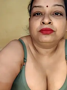 Sexey-Model21 online show from April 16, 3:07 am