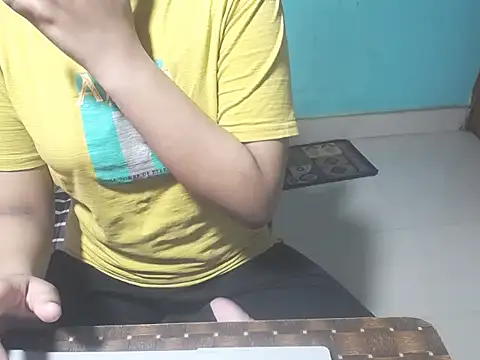 Snapshot of Bengal-princess chatting on December 16, 2:05 am Bengal-princess online show from December 16, 2:05 am