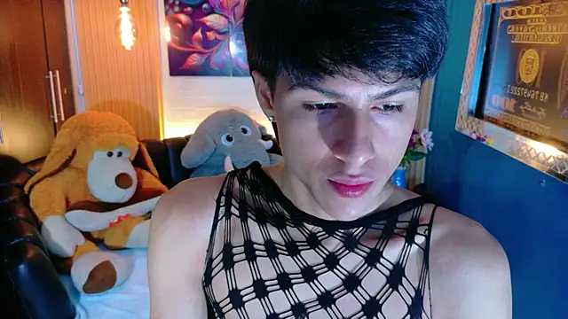 StormLuxX online show from April 12, 1:38 pm