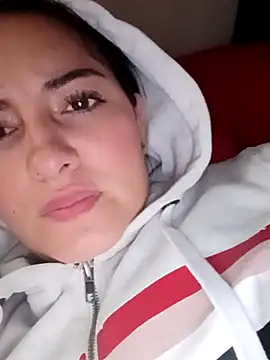 MisNicol online show from April 16, 10:12 pm