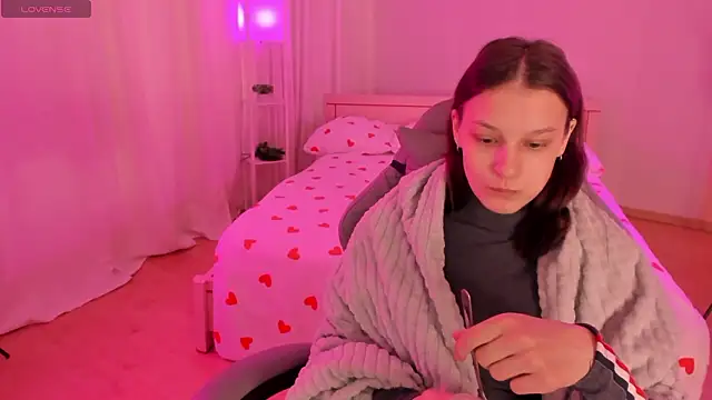 KrisDoeil online show from March 3, 2:18 am