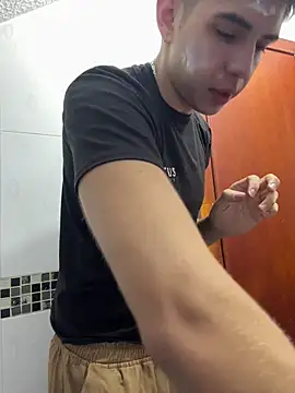 Johan stick online show from December 2, 11:37 am