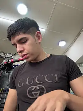 Johan stick online show from January 15, 4:00 pm