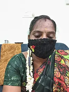 Snapshot of Tamil_Pallavi chatting on June 9, 5:46 pm Tamil Pallavi online show from June 9, 5:46 pm