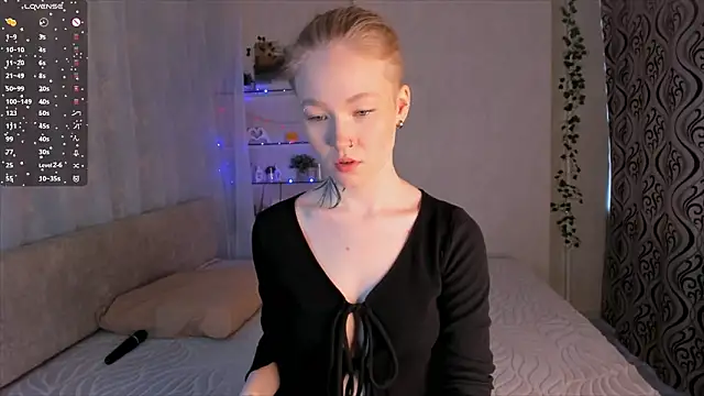 MaireLanda online show from March 23, 4:27 am