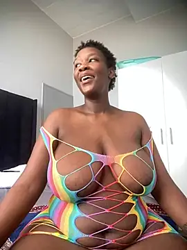 GiantClithpee online show from March 7, 7:19 am