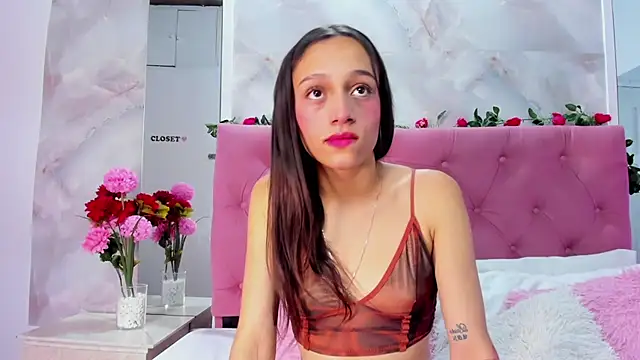 Kristy Montes online show from December 1, 7:08 pm