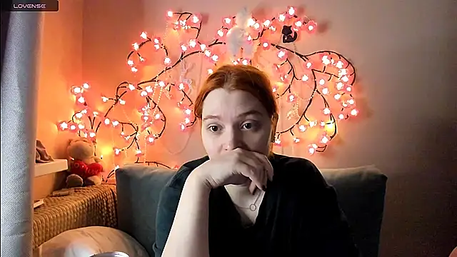 Snapshot of Ungoliant_Kiss chatting on June 2, 8:00 pm Ungoliant Kiss online show from June 2, 8:00 pm
