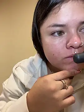 Camila Duarte2 online show from March 6, 1:29 pm