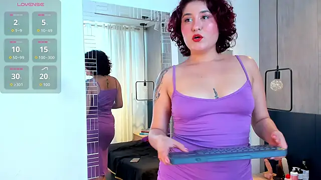 MissSavage  online show from January 18, 7:17 pm