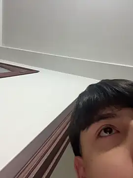 Lander Cruz online show from April 10, 4:23 pm