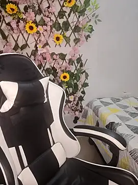 KasumiSophia online show from April 16, 12:17 pm