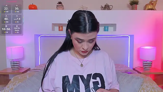 Snapshot of AnikaRomanoff_ chatting on February 9, 11:58 am AnikaRomanoff online show from February 9, 11:58 am