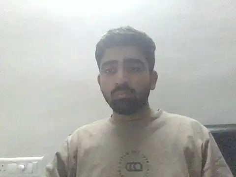 Snapshot of Jahaan2243 chatting on December 5, 3:52 pm Jahaan2243 online show from December 5, 3:52 pm