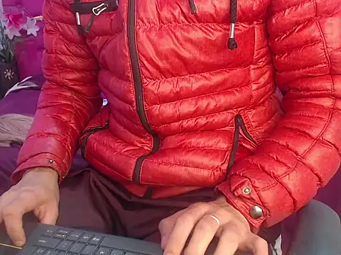 BlakeNoir  online show from February 8, 12:30 pm