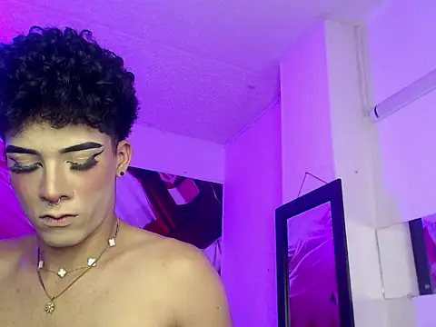 BlakeNoir  online show from February 24, 2:31 am