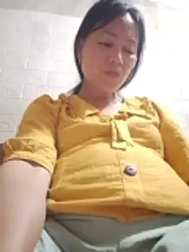 Lili-123k online show from May 20, 5:52 pm