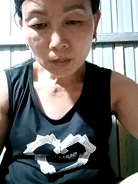 Lili-123k online show from June 2, 6:48 am