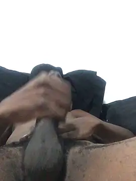 Pound5King online show from April 11, 8:02 pm