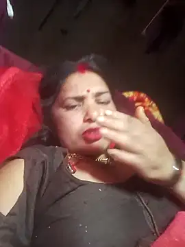 Your-shreya143 online show from March 2, 10:16 pm