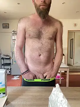 Bigdaad92 online show from April 19, 7:51 am