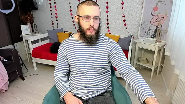 Ant Power online show from February 15, 9:30 am