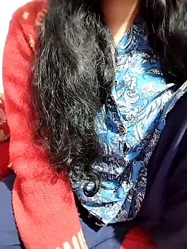 Snapshot of hottyrose69 chatting on January 8, 12:40 pm hottyrose69 online show from January 8, 12:40 pm