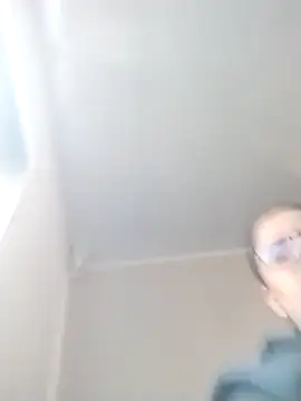 Snapshot of Carameloswing1 chatting on January 14, 1:17 pm Carameloswing1 online show from January 14, 1:17 pm