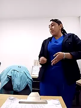 Valeria montana  online show from January 7, 2:41 pm