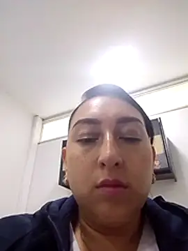 Valeria montana  online show from February 10, 11:58 am