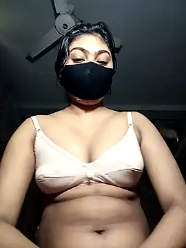 Snapshot of naughtygirl96 chatting on December 3, 3:58 am naughtygirl96 online show from December 3, 3:58 am