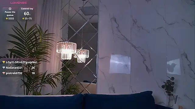 LisaDeviss online show from January 18, 9:57 am