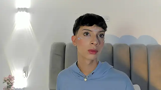 Jamess Carterr  online show from February 18, 4:30 am