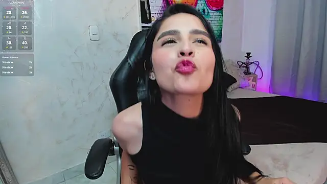 mialiore online show from February 17, 12:34 pm