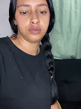 Jennmyller  online show from April 6, 11:27 pm