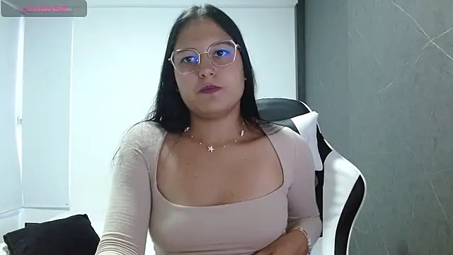 candy rosemaryy online show from February 25, 10:30 pm