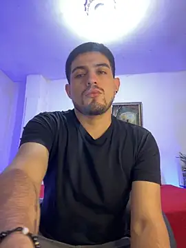 williamsmiiths16 online show from February 11, 3:17 pm