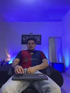 williamsmiiths16 online show from May 21, 10:00 am