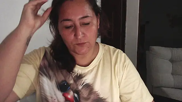 VioletBruces online show from January 9, 11:50 pm