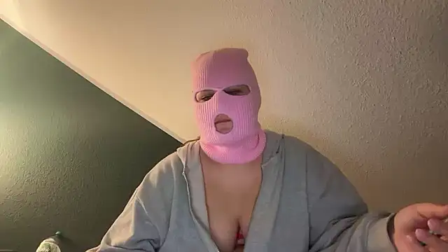 sluddykenna online show from January 17, 7:17 pm