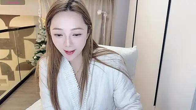 Star-XinX online show from January 10, 2:30 pm