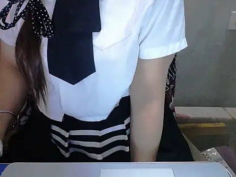 Snapshot of maian_love chatting on July 7, 7:29 pm maian love online show from July 7, 7:29 pm