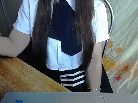 Snapshot of maian_love chatting on July 11, 5:59 pm maian love online show from July 11, 5:59 pm
