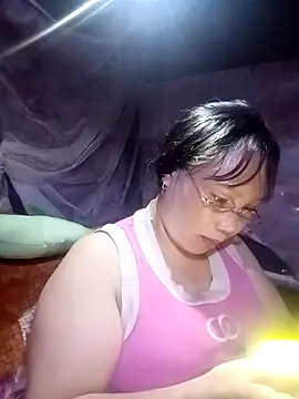 ava-dellght online show from March 23, 1:37 pm