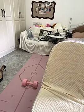 yaqing666 online show from April 8, 2:44 am